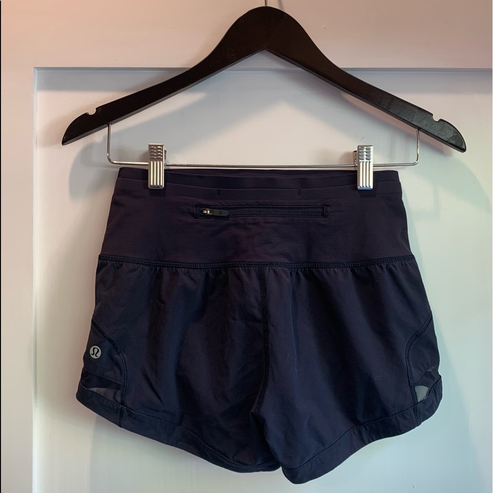 LULU LEMON running short